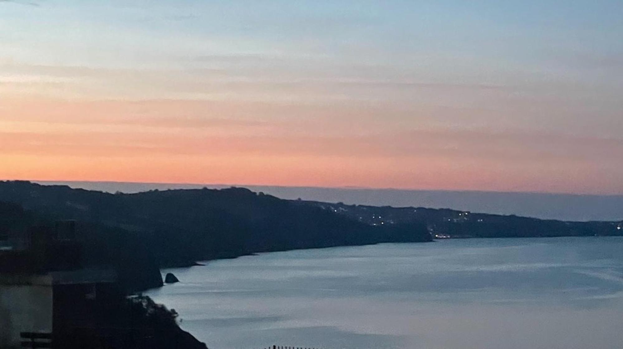Headland View Boutique B&B 토키 외부 사진