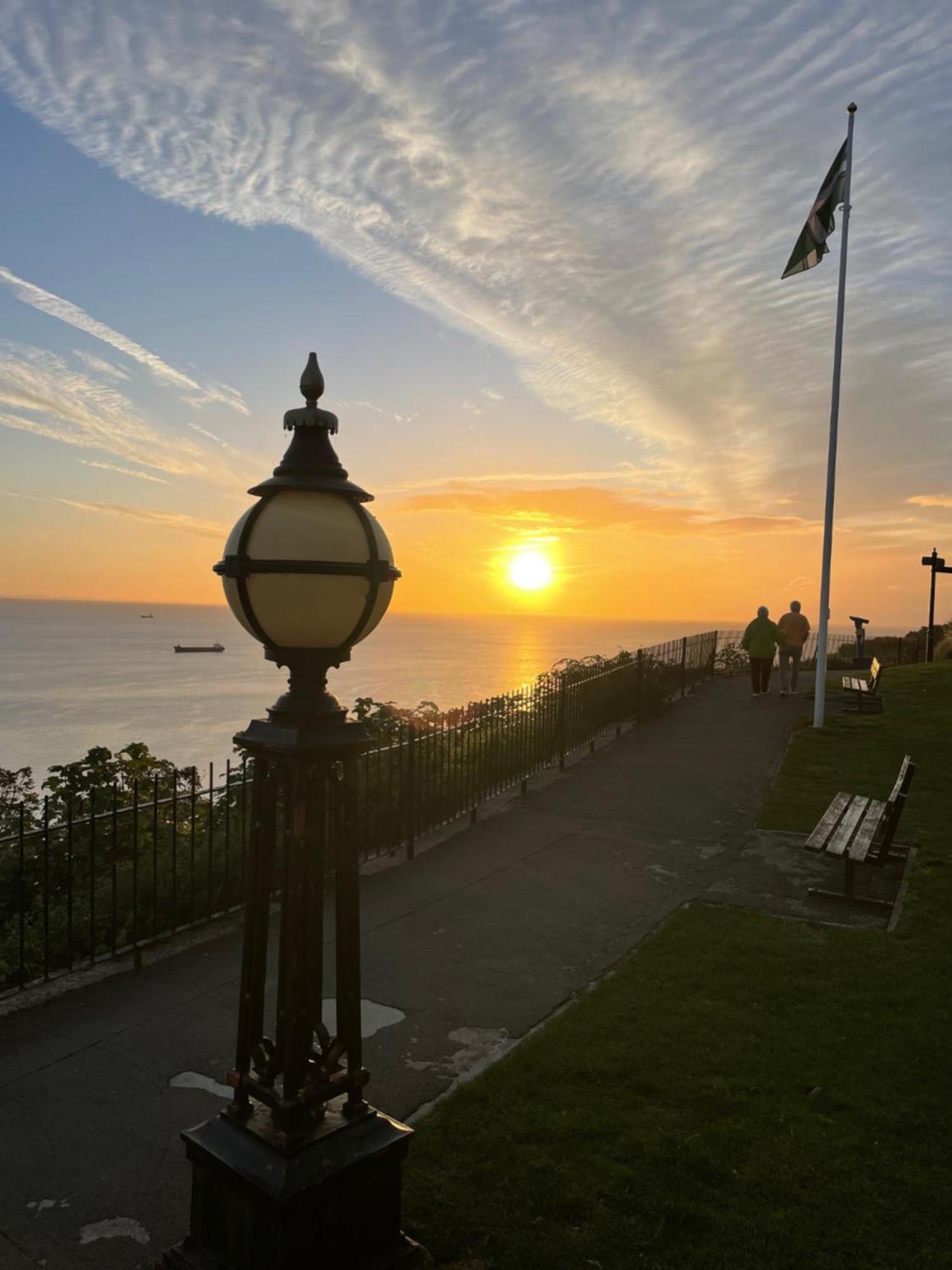 Headland View Boutique B&B 토키 외부 사진